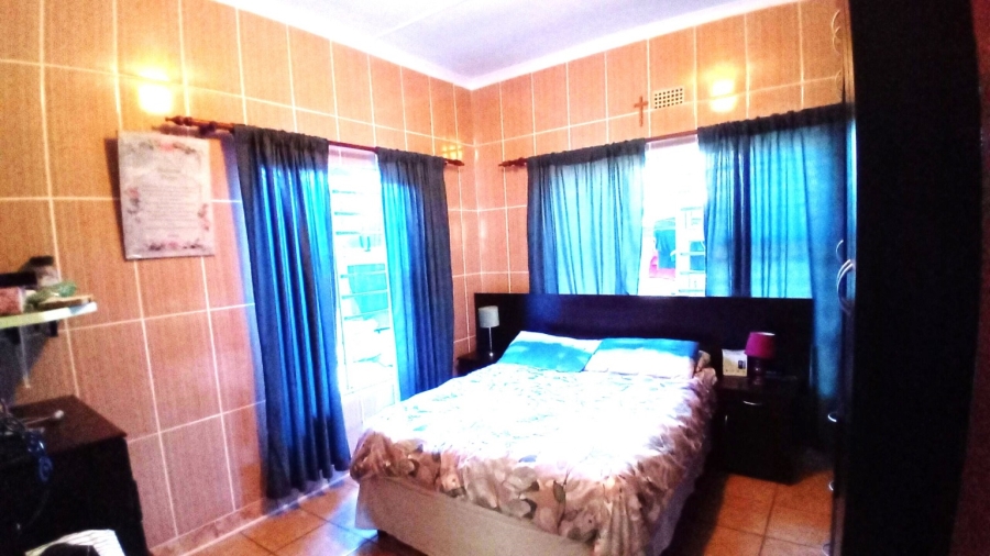 4 Bedroom Property for Sale in White City Western Cape